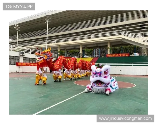 龙狮更衣室风云再起地质清华广工携手上演热血小剧场 龙狮更衣室风云再起地质清华广工携手上演热血小剧场